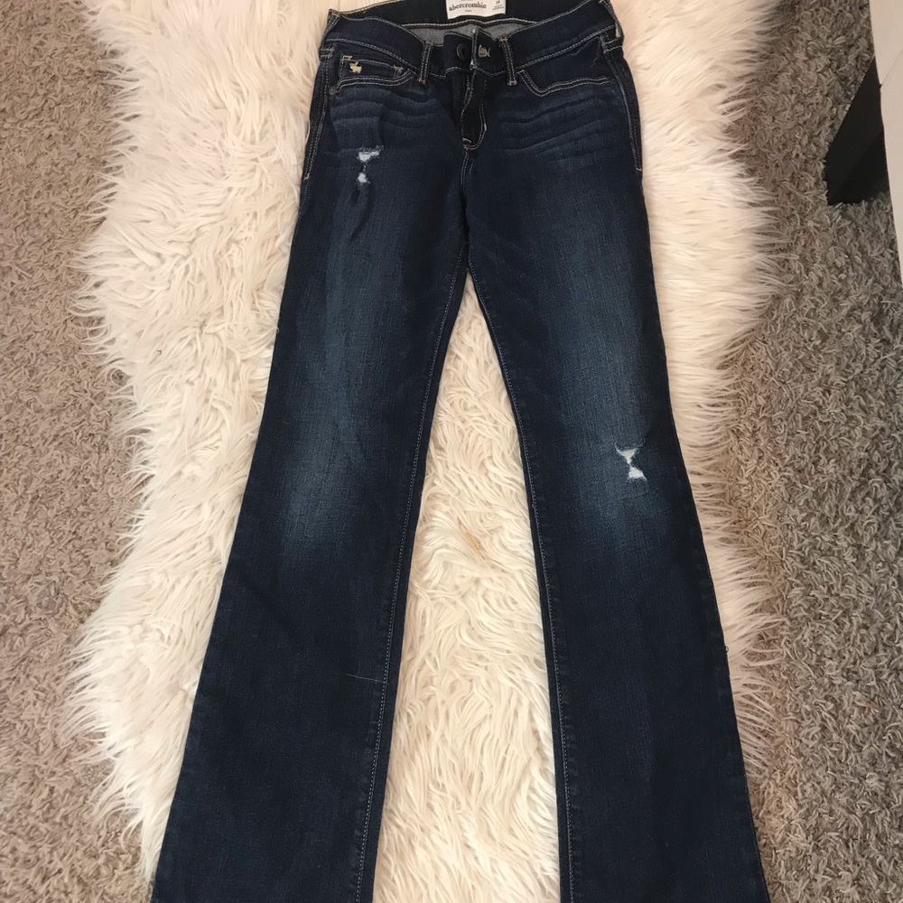 NEW Abercrombie girls distressed flare jeans